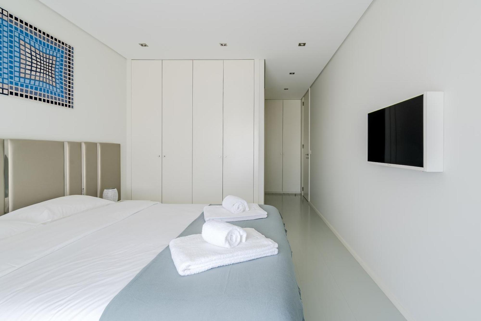 River Town View - Luxury Apartment With Jacuzzi On Terrace Viana do Castelo Eksteriør bilde