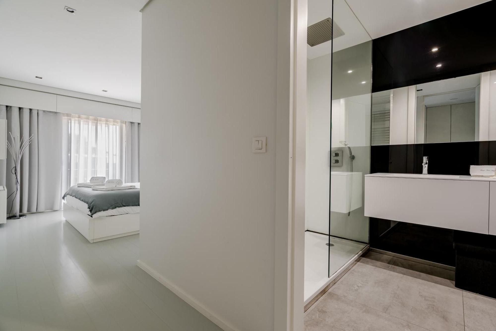 River Town View - Luxury Apartment With Jacuzzi On Terrace Viana do Castelo Eksteriør bilde